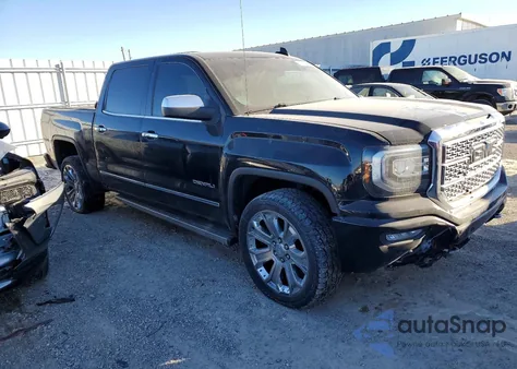 2018 GMC Sierra K1500 Denali z USA, uszkodzony, nr VIN 3GTU2PEJ4JG542589